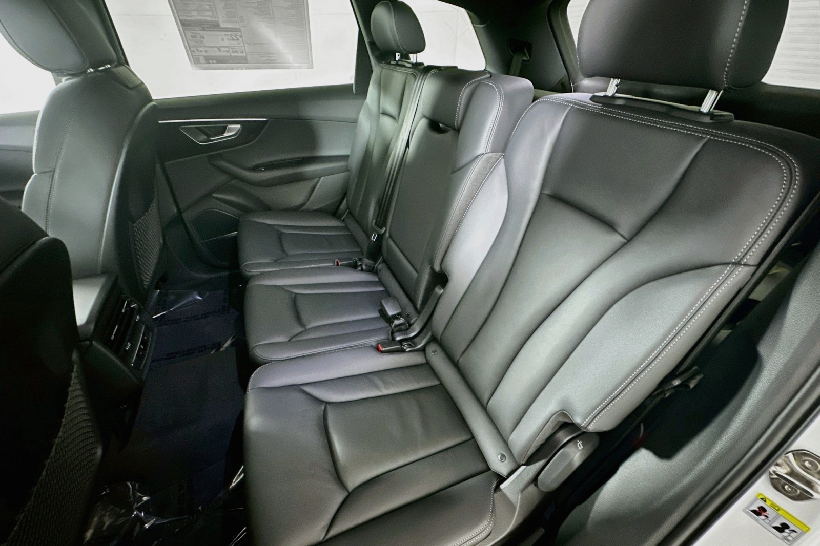 New 2026 Glacier White Metallic Audi Premium image 9