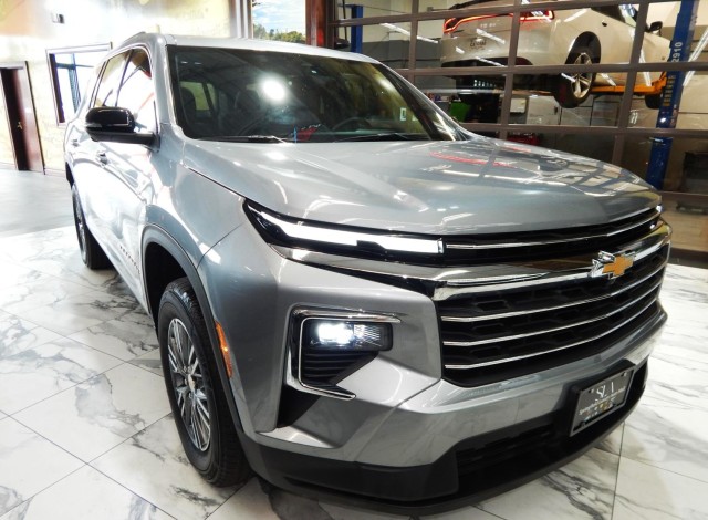 2024 Chevrolet Traverse AWD LT in Springfield, New Jersey