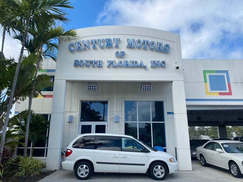 2006 Dodge Caravan SXT LOW MILES 28,367 1 OWNER HANDICAP LIFT in , 