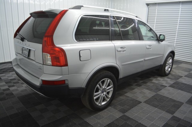 Used 2010 Volvo XC90 I6 SUV for sale in Geneva NY