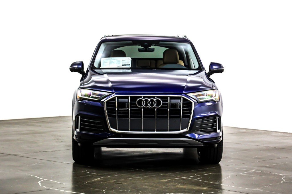 New 2024 Audi Q7 Premium 45 TFSI quattro SUV in 1275 Bristol St. Costa