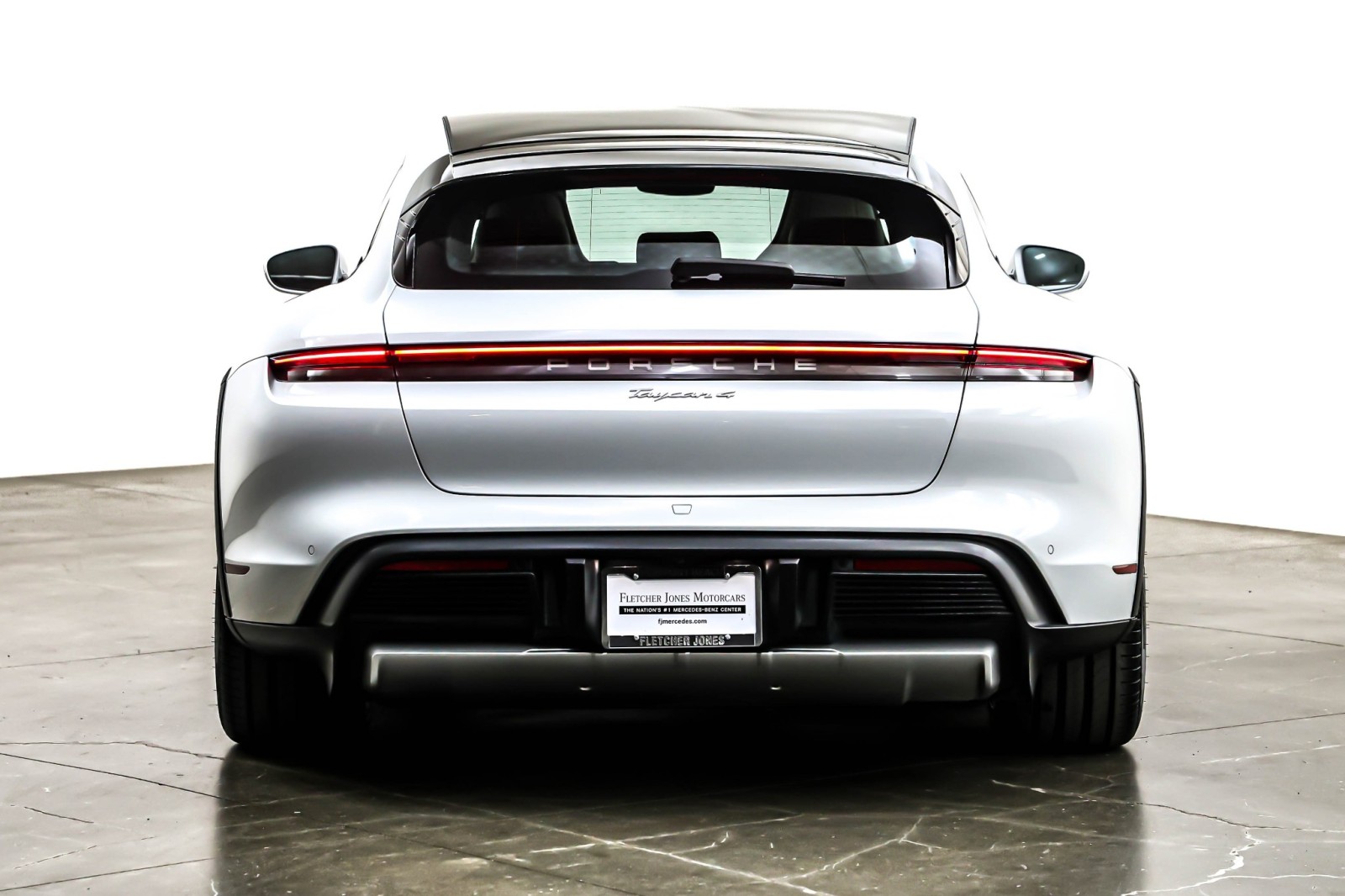 Used 2023 Carrara White Metallic Porsche 4 Cross Turismo AWD image 5