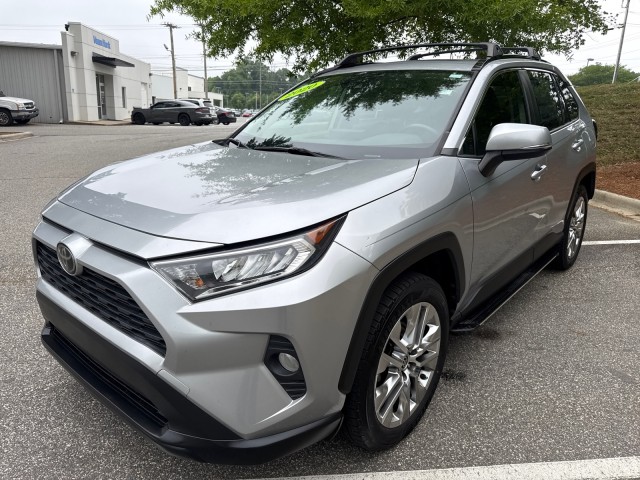 ToyotaRAV43