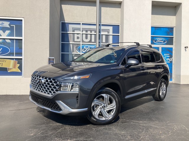 Gray 2022 Hyundai Santa Fe SUV / Crossover All-Wheel Drive Automatic