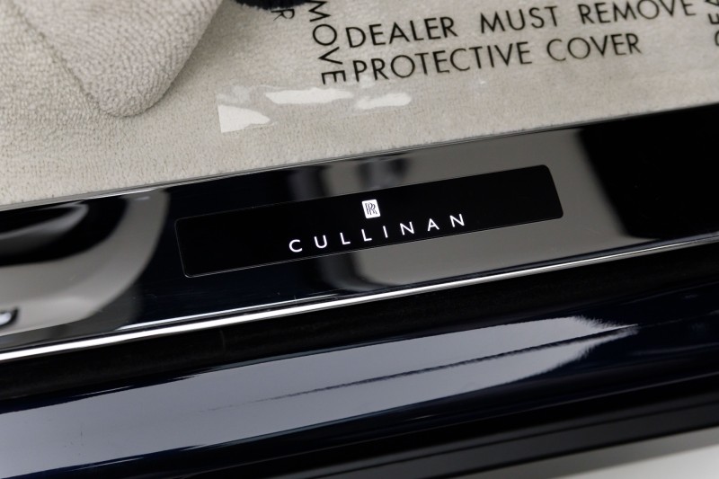 2022 Rolls-Royce Cullinan $469,000 MSRP  in , 