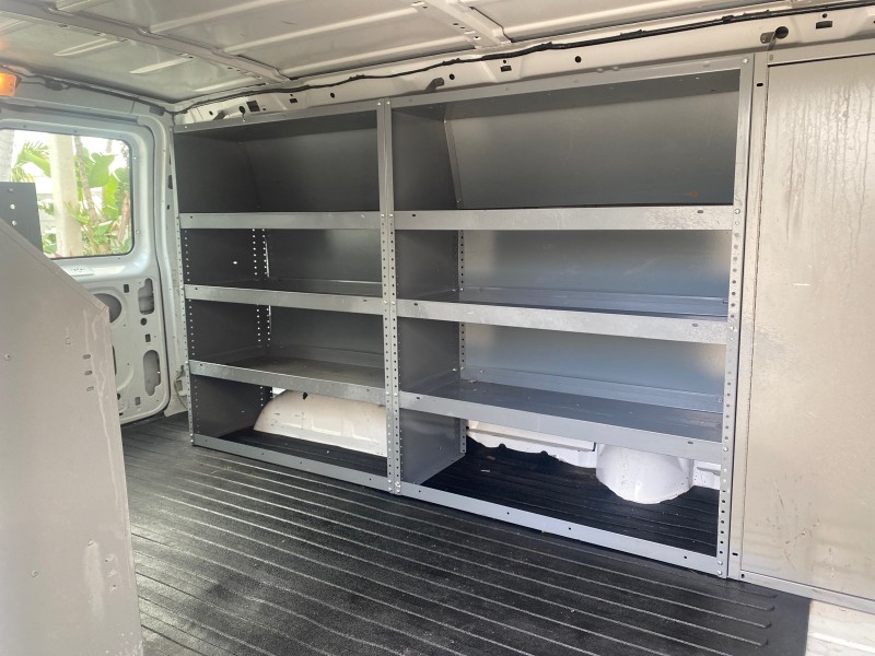 2000 Ford Econoline Cargo Van LOW MILES 68,046 in , 