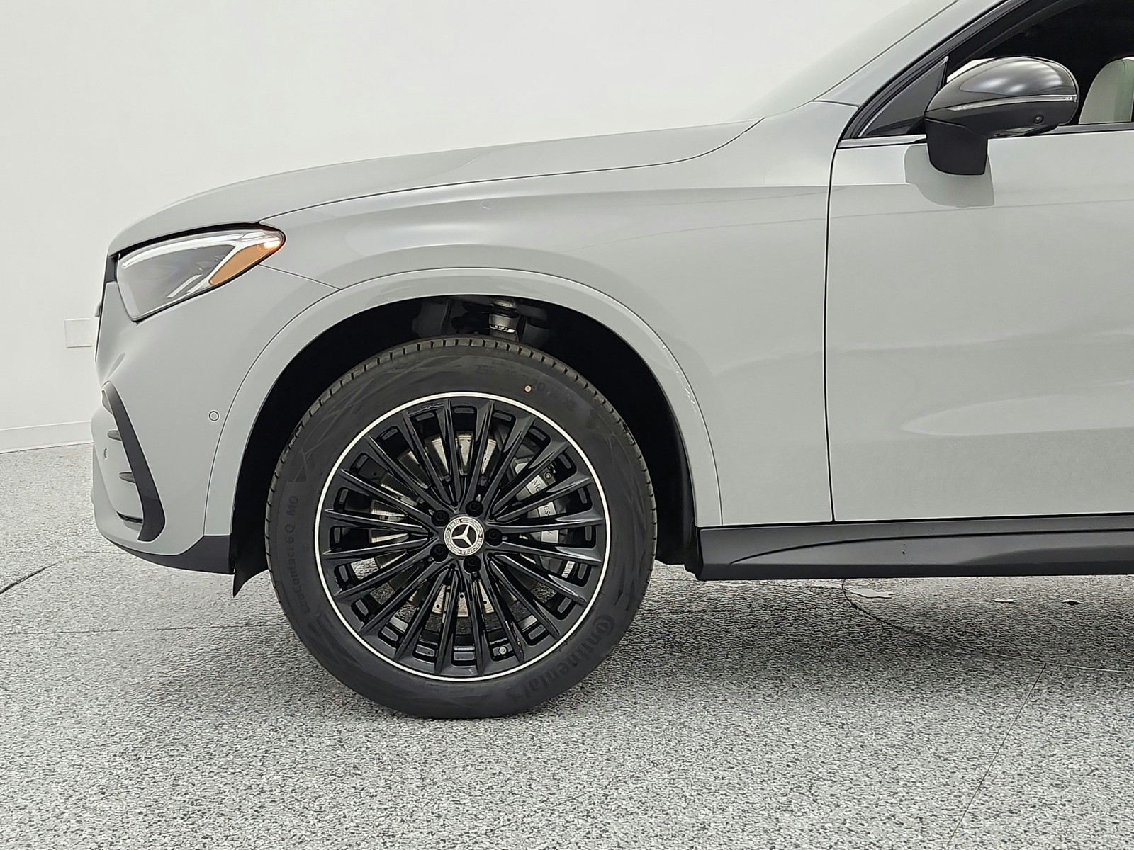 New 2026 MANUFAKTUR Alpine Grey Mercedes-Benz GLC 300 image 25