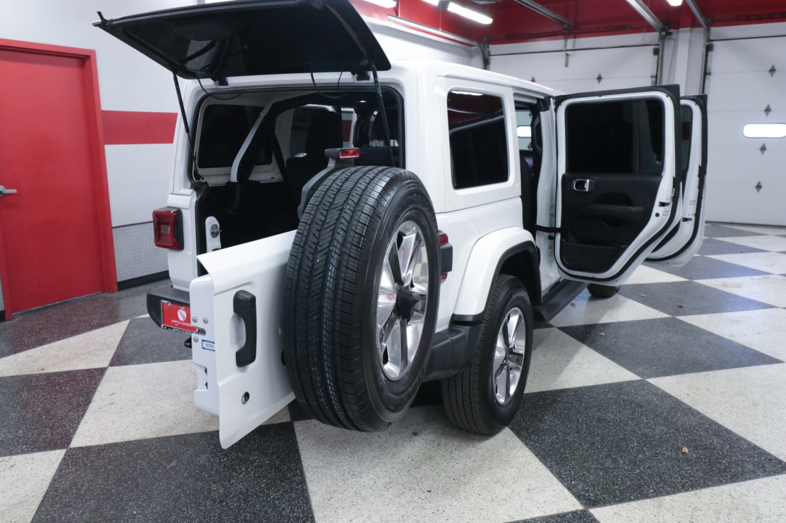 Used Car 2020 Jeep Wrangler Unlimited  Sahara For Sale Under $35,000 In Austin, Texas