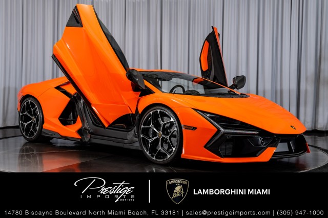 /2024 Lamborghini Revuelto