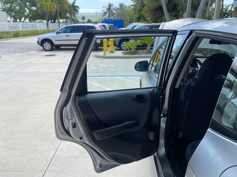 2007 Honda Fit FIT Sport 1 OWNER LOW MILES 22,306 in ,