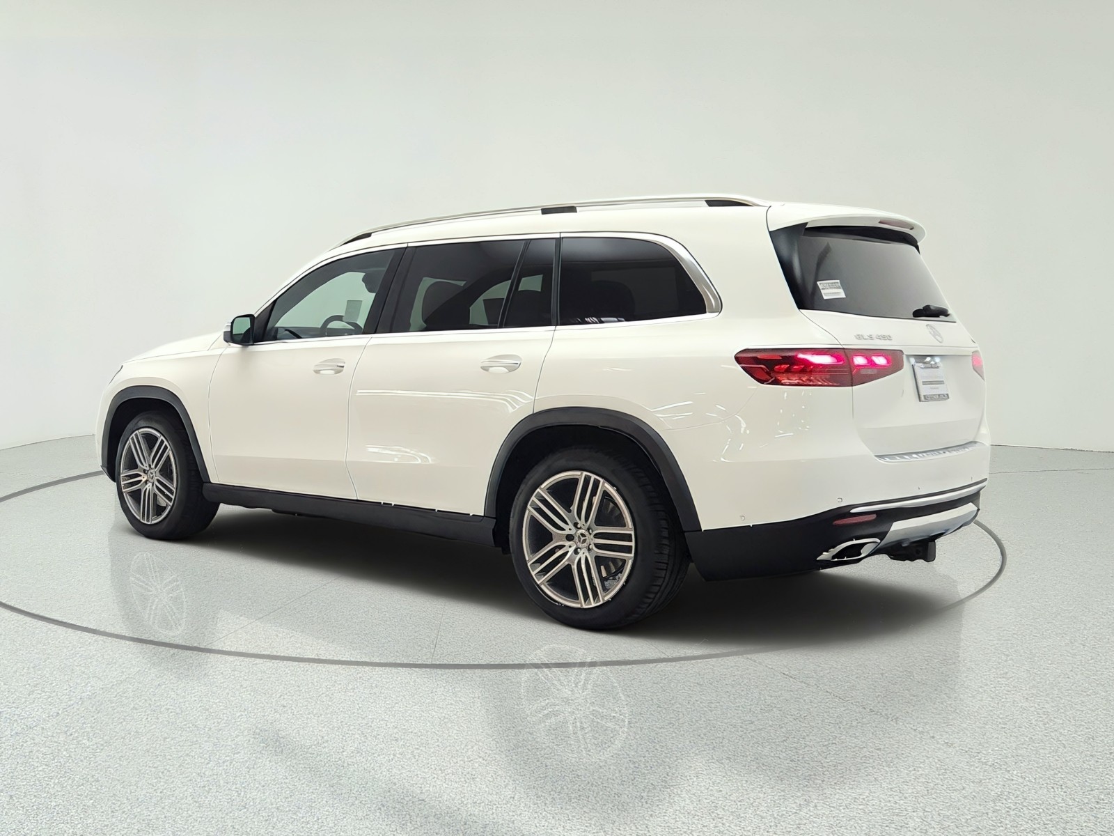New 2026 Polar White Mercedes-Benz GLS 450 4MATIC® SUV image 7