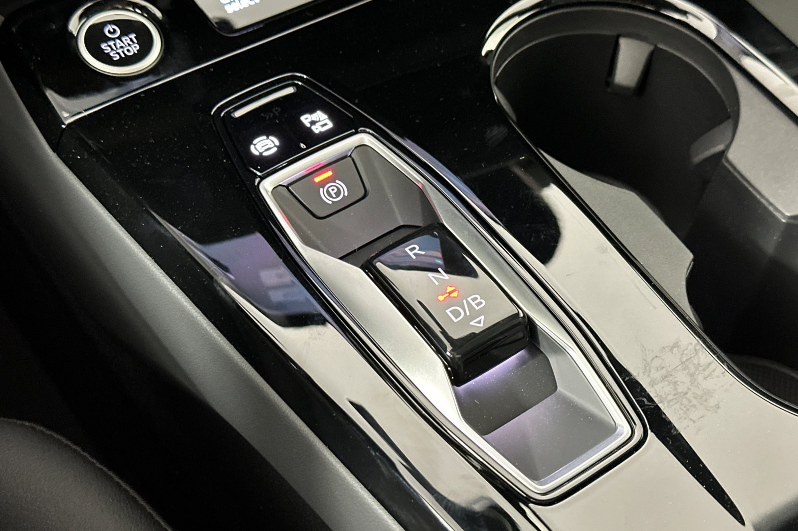New 2027 Glacier White Metallic Audi Premium RWD image 21