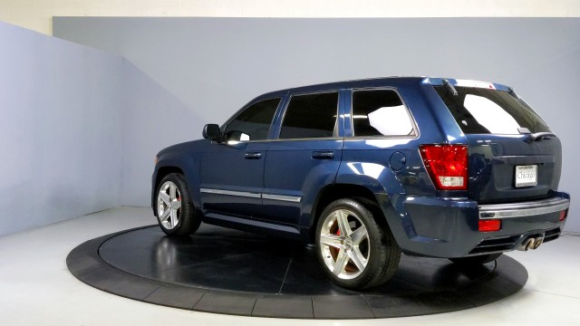 2009 Jeep Grand Cherokee SRT-8 5