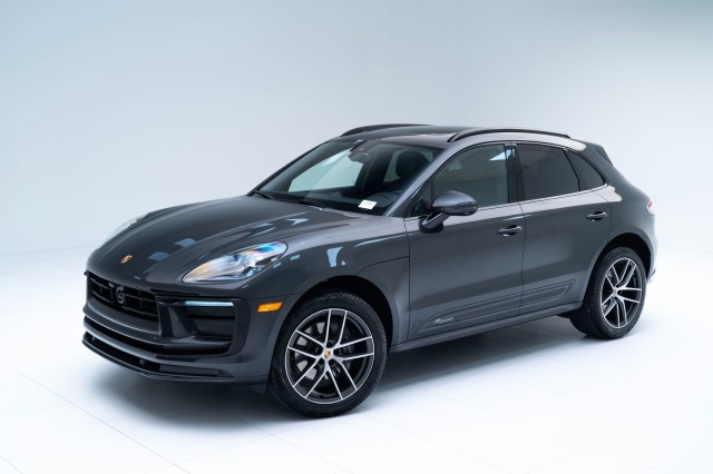 2025  Macan  in , 