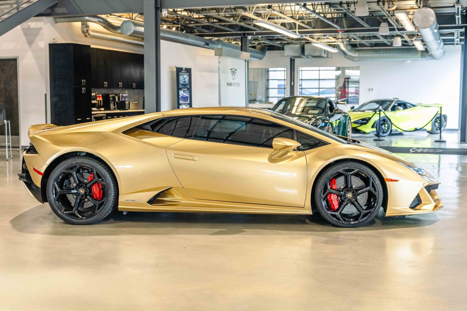 Used Car 2020 Lamborghini Huracan Evo  For Sale Under $280,000 In Boerne, Texas