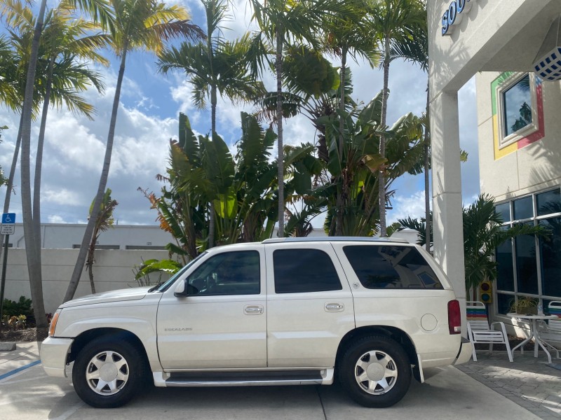 2002 Cadillac Escalade LOW  MILES 67,881 1 OWNER in , 