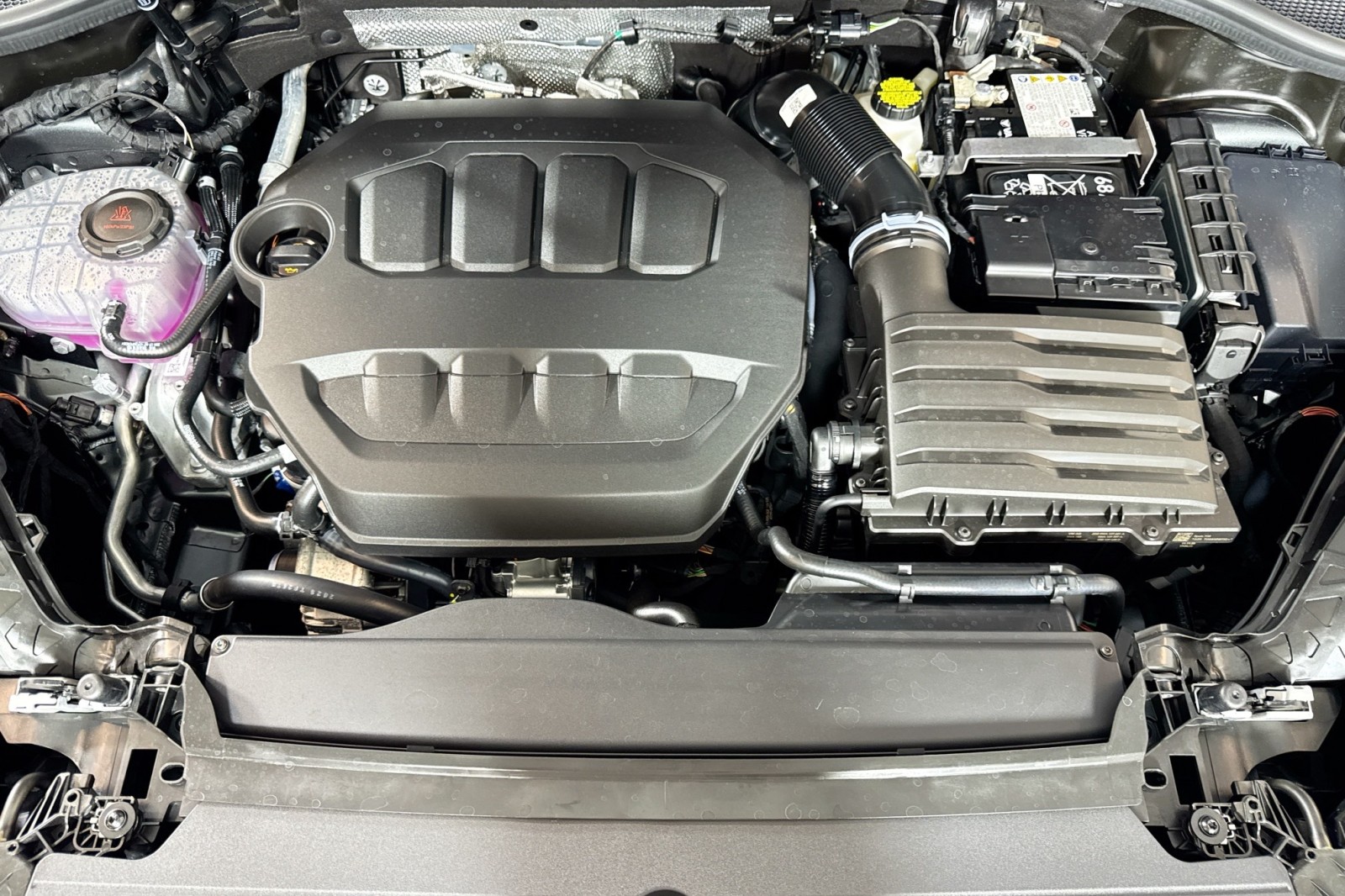 New 2026 Daytona Gray Pearl Effect Audi S line image 9