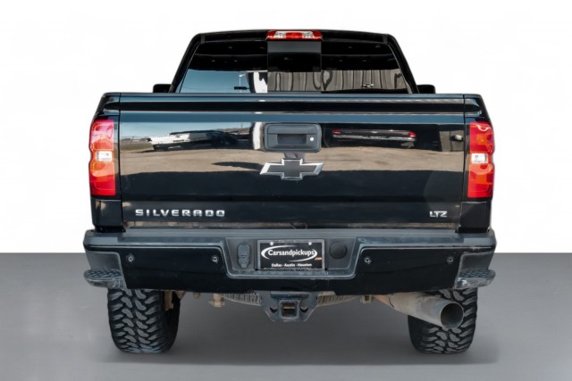 2018 Chevrolet Silverado 2500HD LTZ 9