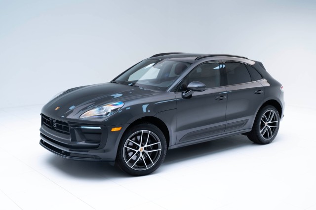 2024  Macan  in , 