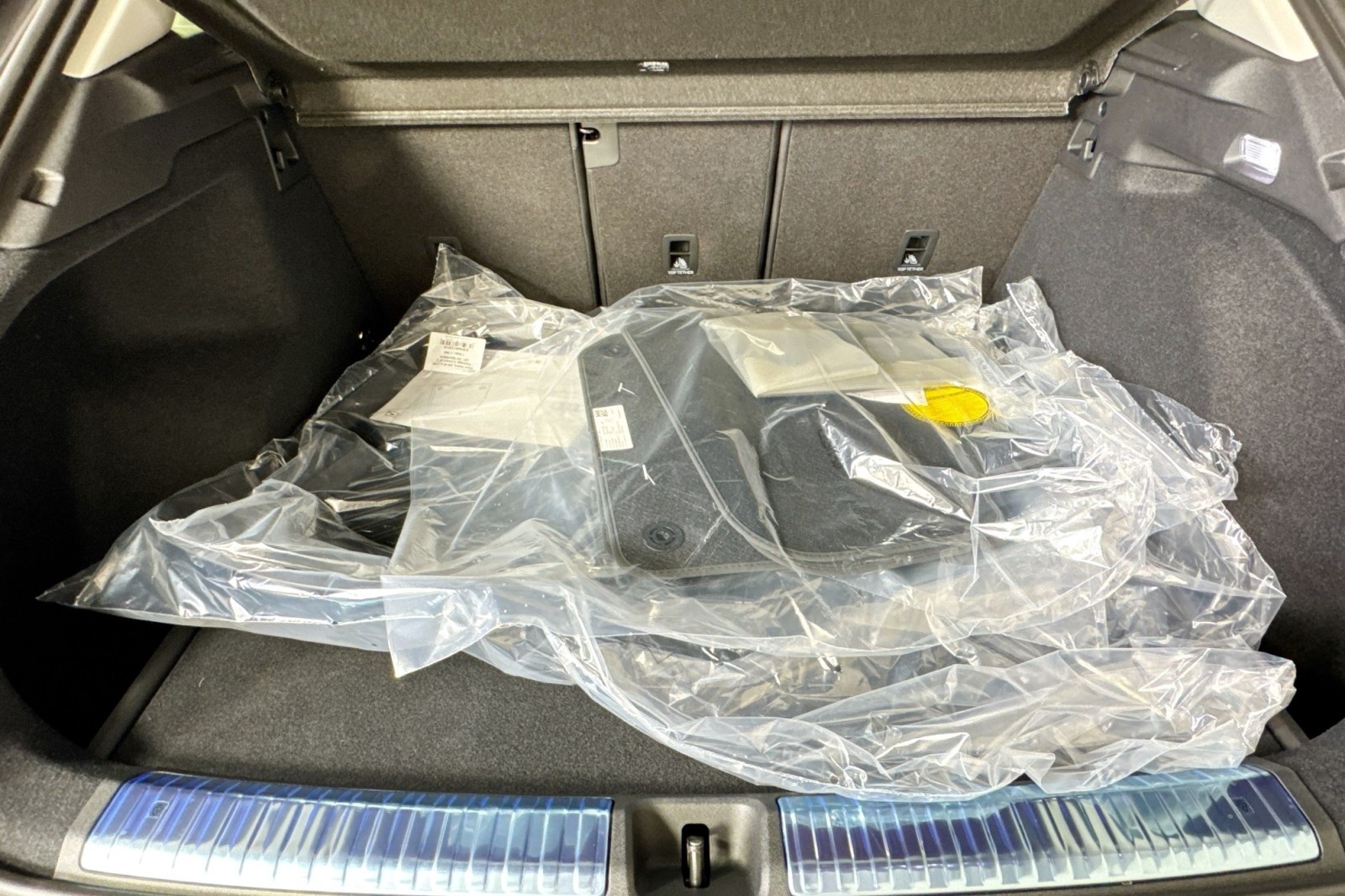 New 2026 Daytona Gray Pearl Effect Audi S line image 27