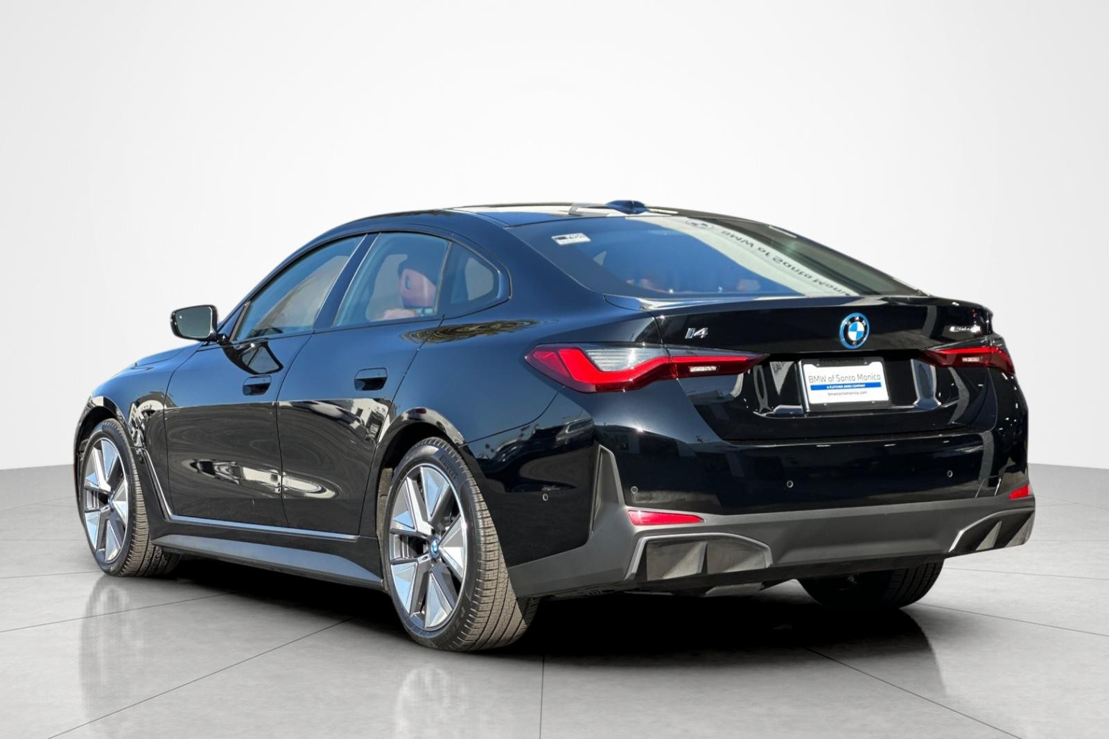 Used 2023 Jet Black BMW eDrive40 image 3