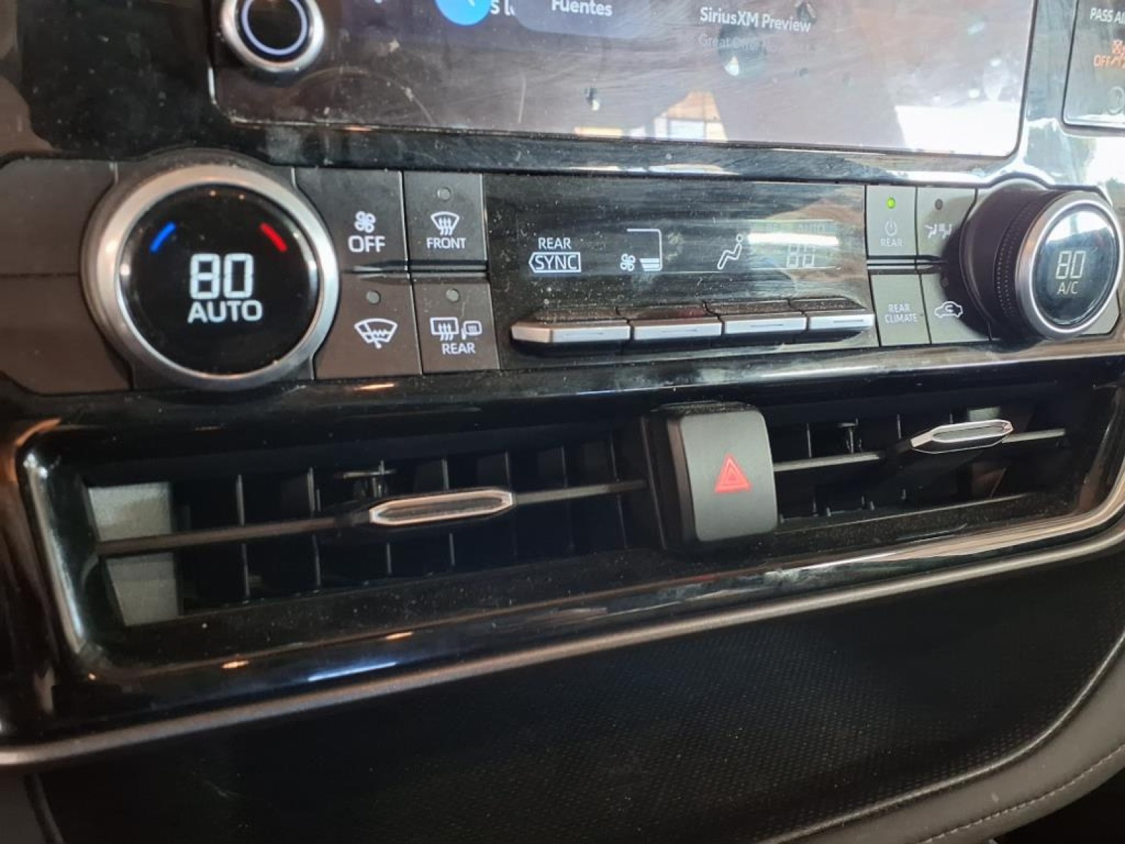 Used 2023 Toyota Highlander SUV