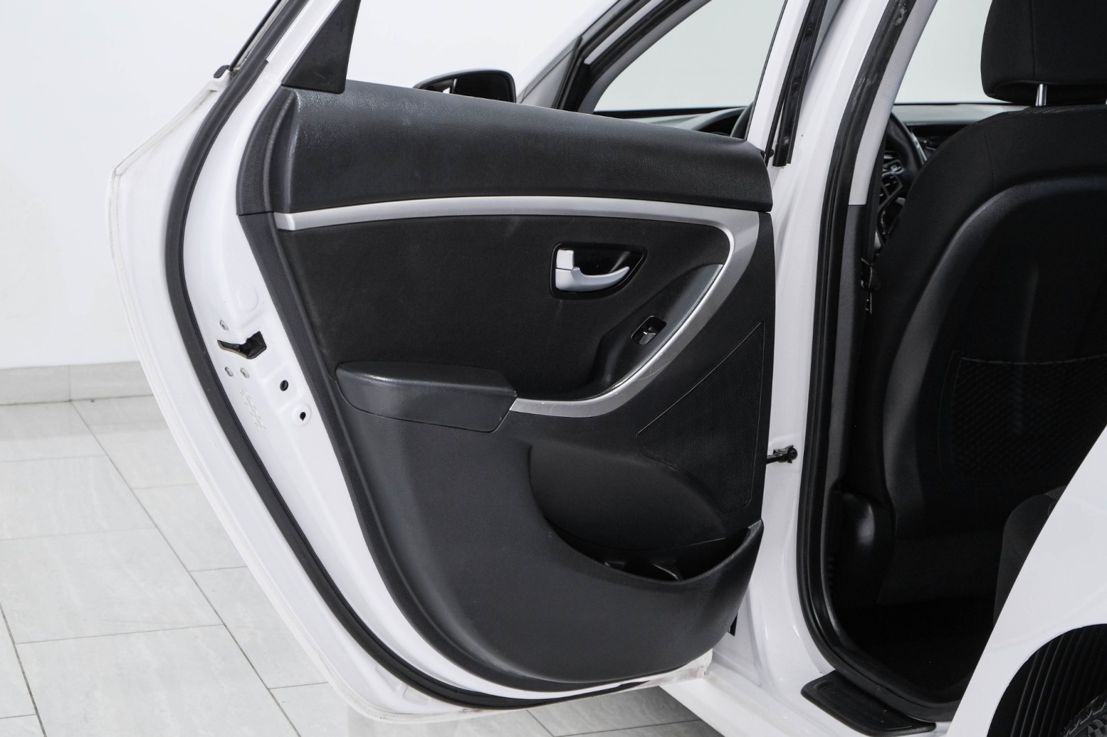2015 Hyundai Elantra GT AUTOMATIC HEATED SEATS BLUETOOTH CRUISE CONTROL AL 37