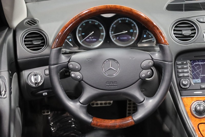 2006 Mercedes-Benz SL500 AMG Sport Pkg 2dr Convertible in , 
