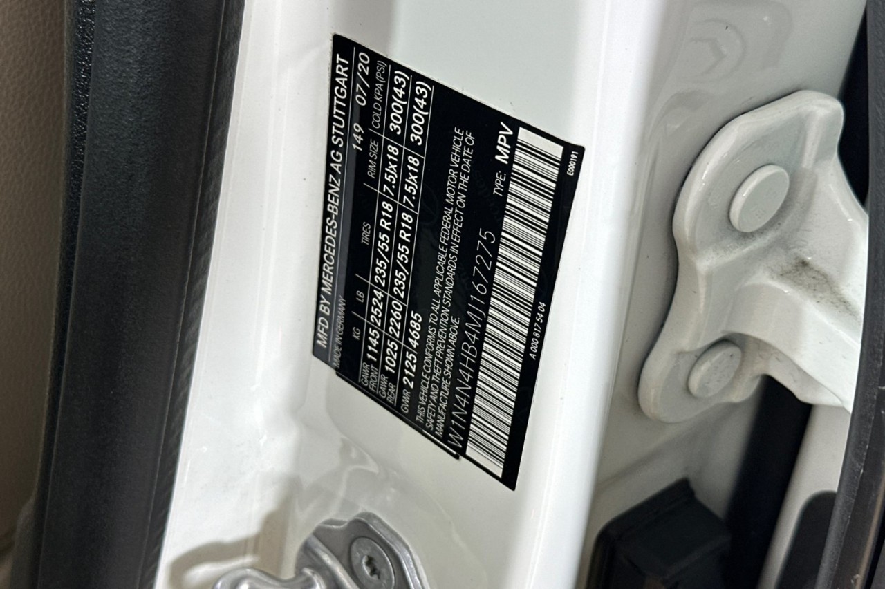 Used 2021 Polar White Mercedes-Benz GLA 250 image 27