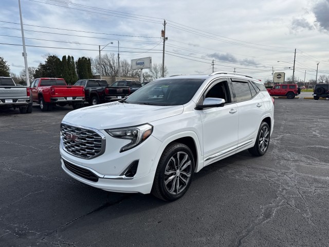 White 2019 GMC Terrain Denali AWD SUV / Crossover Four-Wheel Drive Automatic