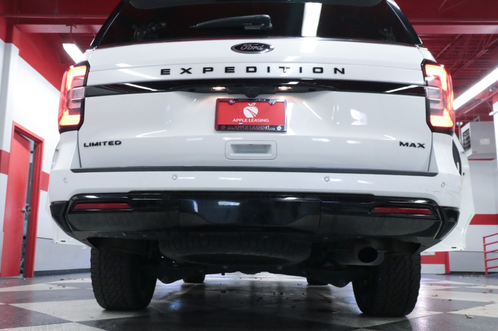 Used Car 2022 Ford Expedition Max  Limited For Sale Under $40,000 In Austin, Texas