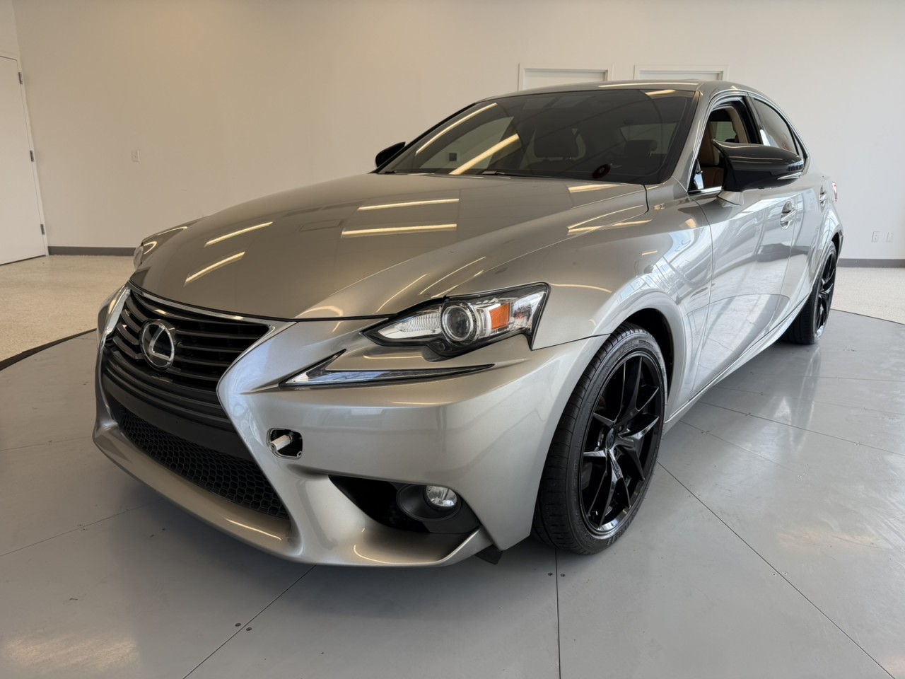 2016 Lexus IS 200t RWD