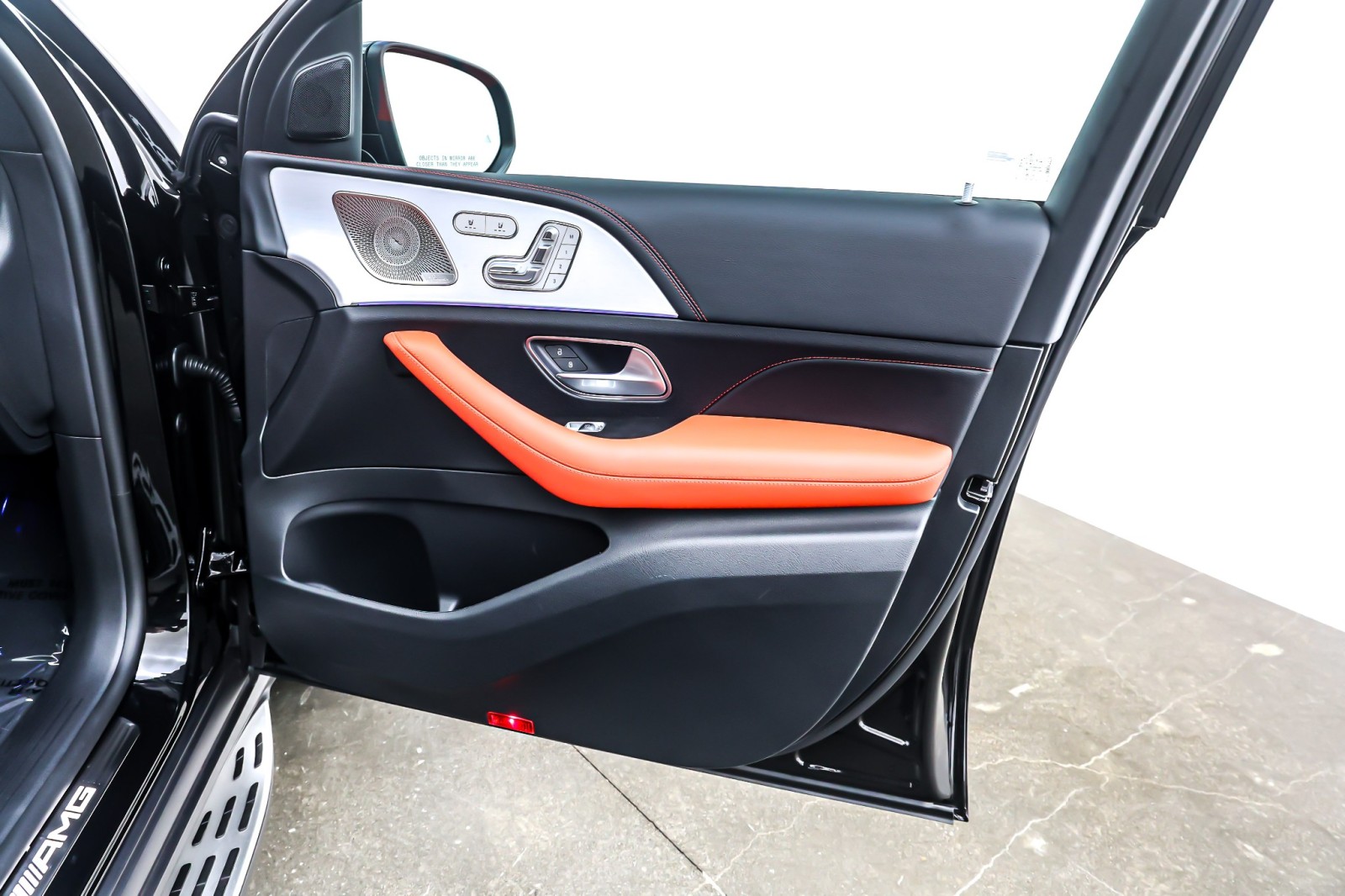 Used 2026 Obsidian Black Metallic Mercedes-Benz AMG® GLE 53 4MATIC+ Coupe image 24