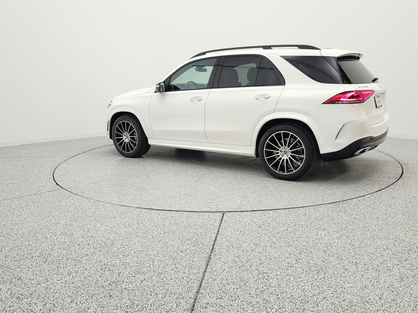 Used 2023 Polar White Mercedes-Benz GLE 350 SUV image 7