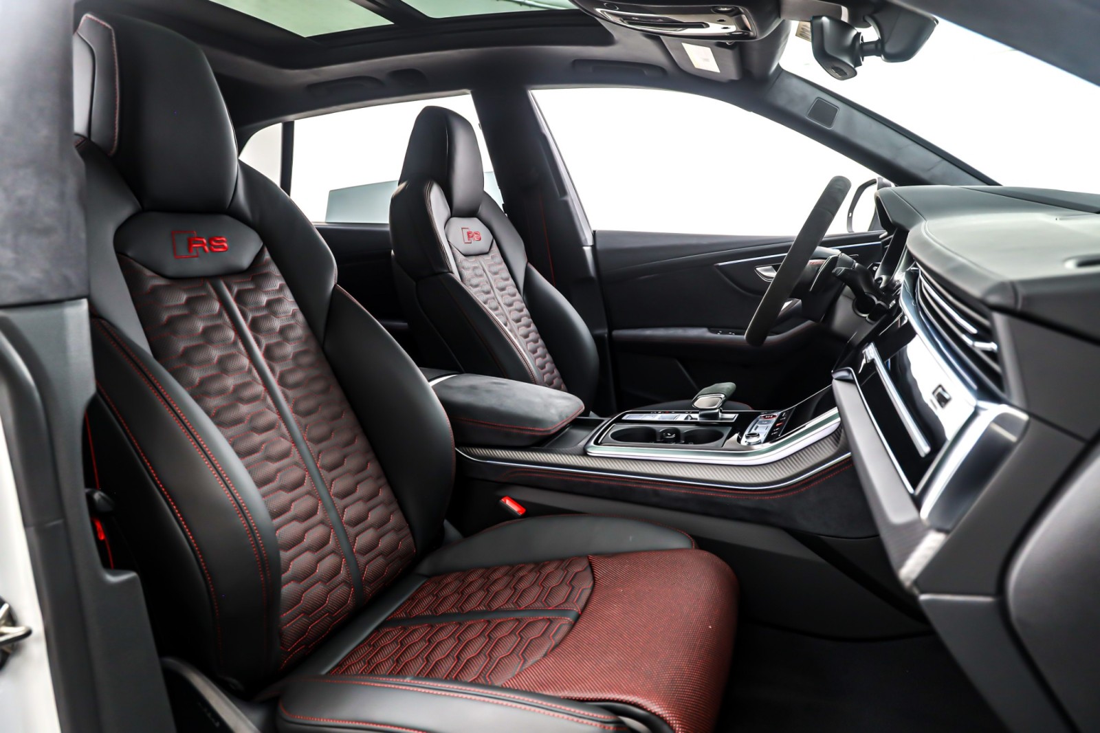 New 2026 Glacier White Metallic Audi performance quattro image 7