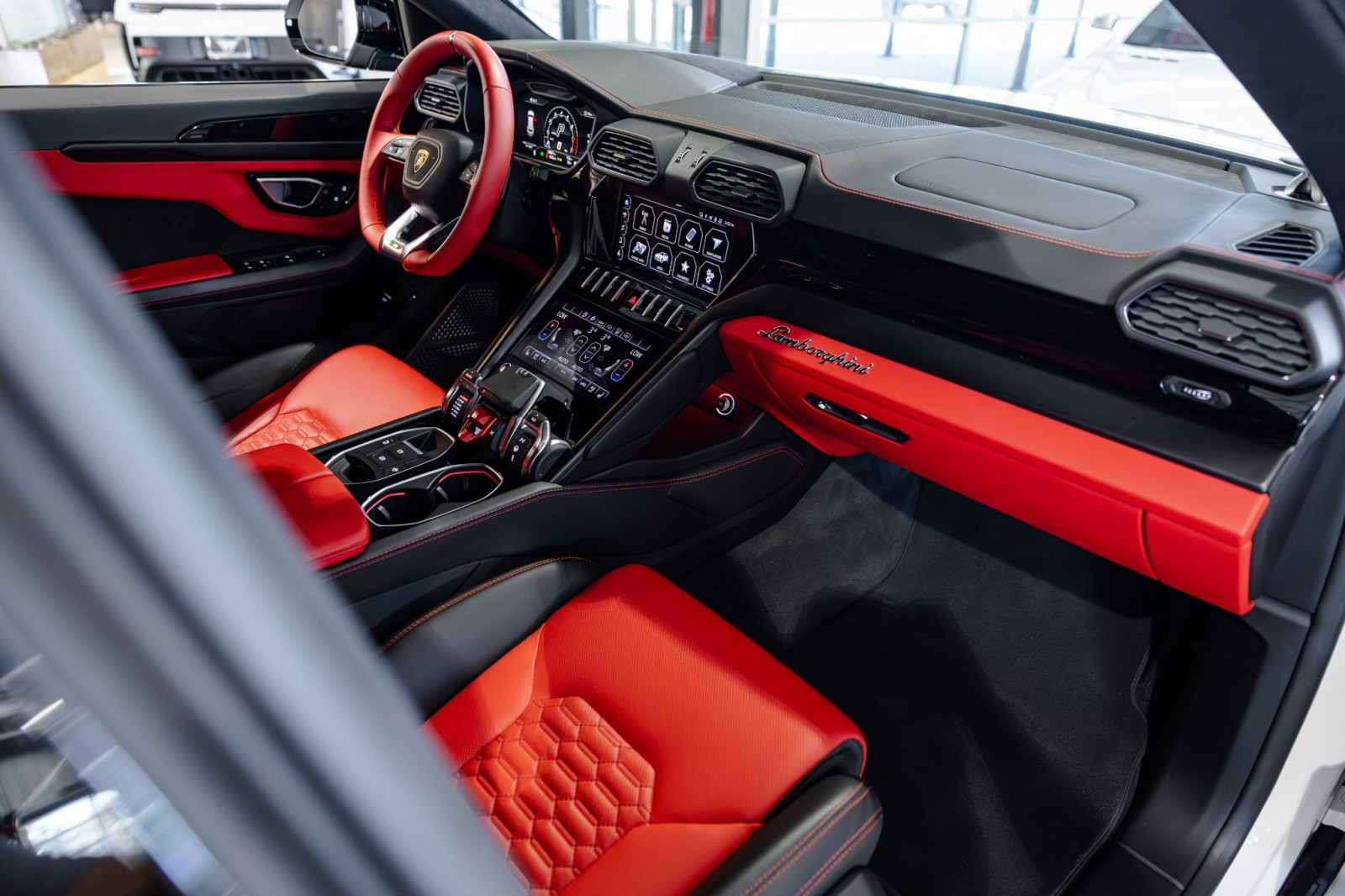 Used Car 2022 Lamborghini Urus  For Sale Under $230,000 In Boerne, Texas