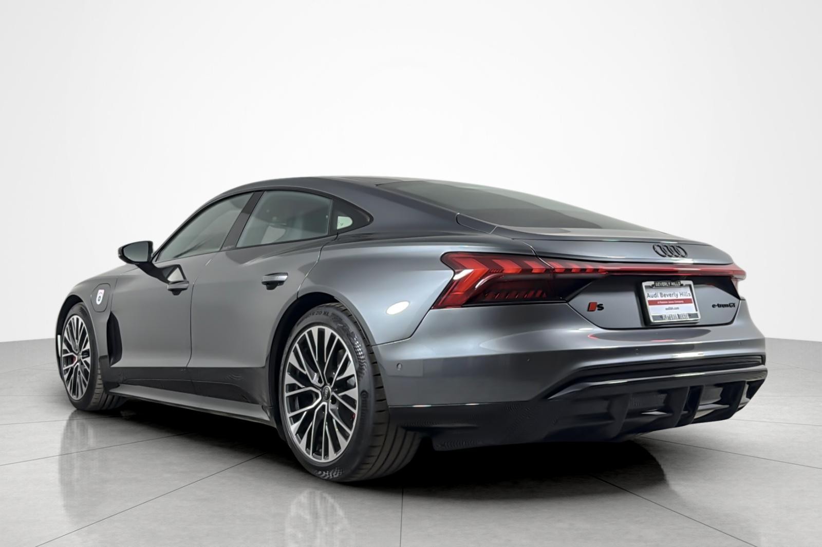 New 2026 Daytona Gray Pearl Effect Audi Premium Plus quattro image 4