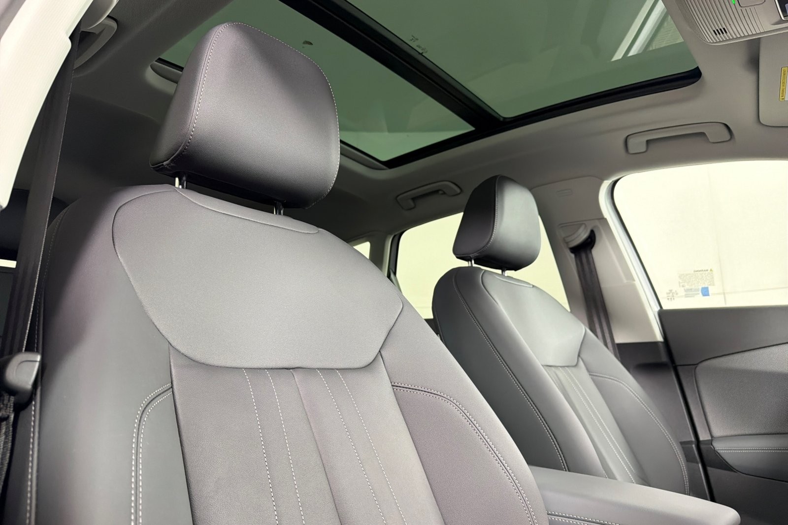 New 2026 Arkona White Audi S line quattro image 16