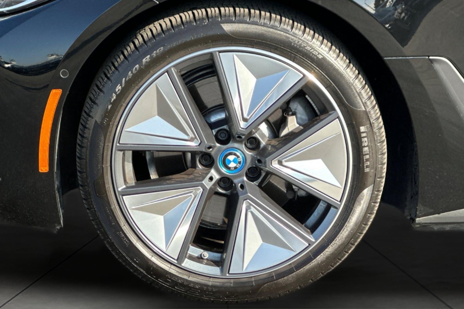 Used 2023 Jet Black BMW eDrive40 image 25