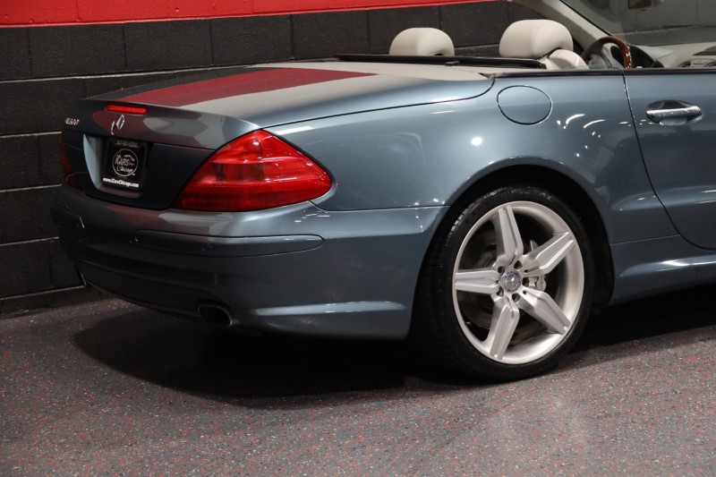 2004 Mercedes-Benz SL600 V12 AMG Sport 2dr Convertible in , 