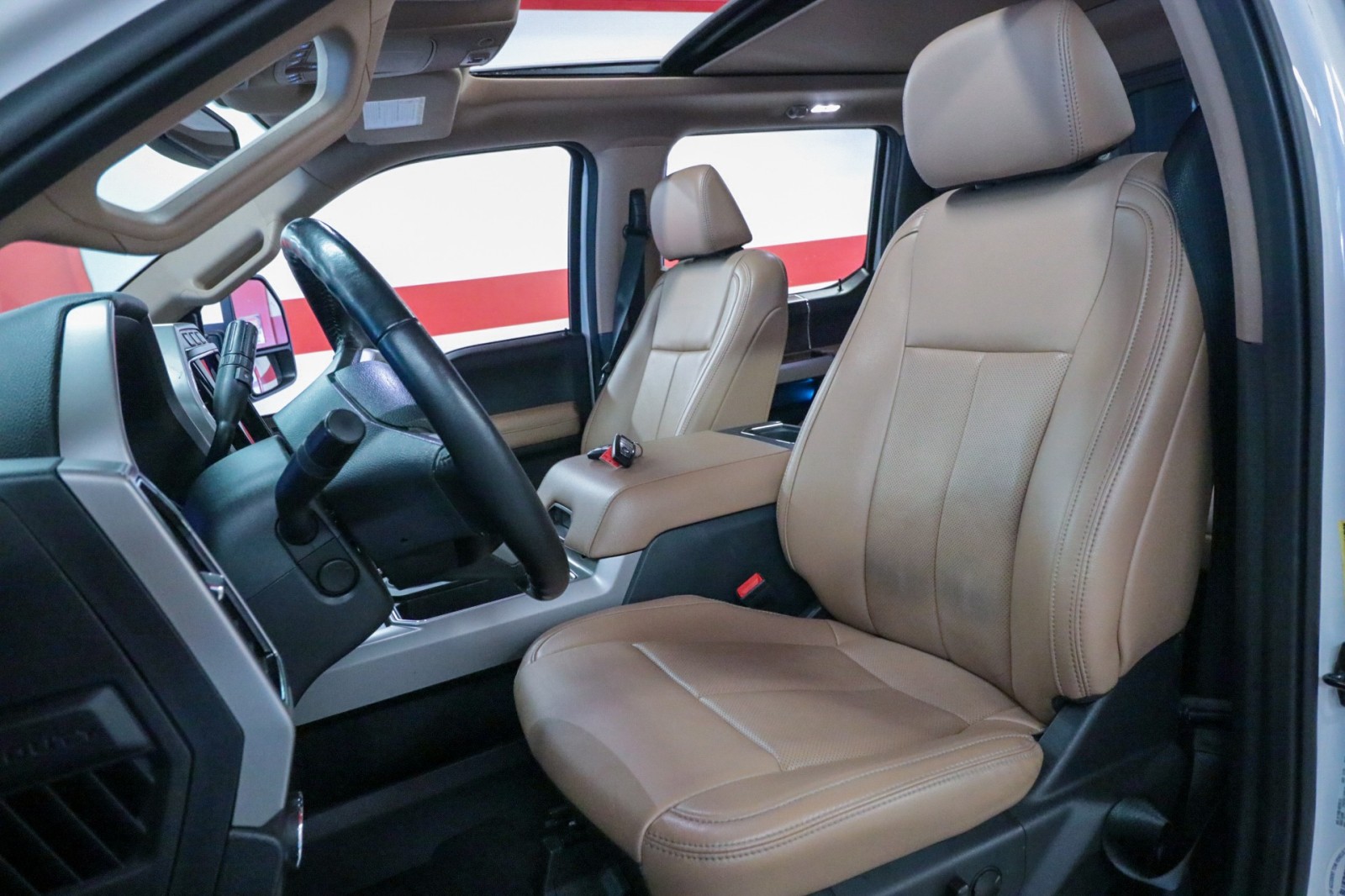Used Car 2022 Ford Super Duty F-350 Drw  Lariat For Sale Under $70,000 In Austin, Texas