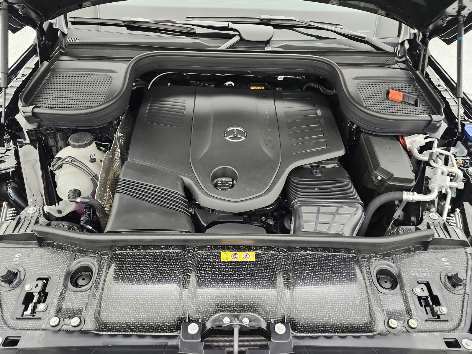 New 2026 Black Mercedes-Benz GLS 450 image 13