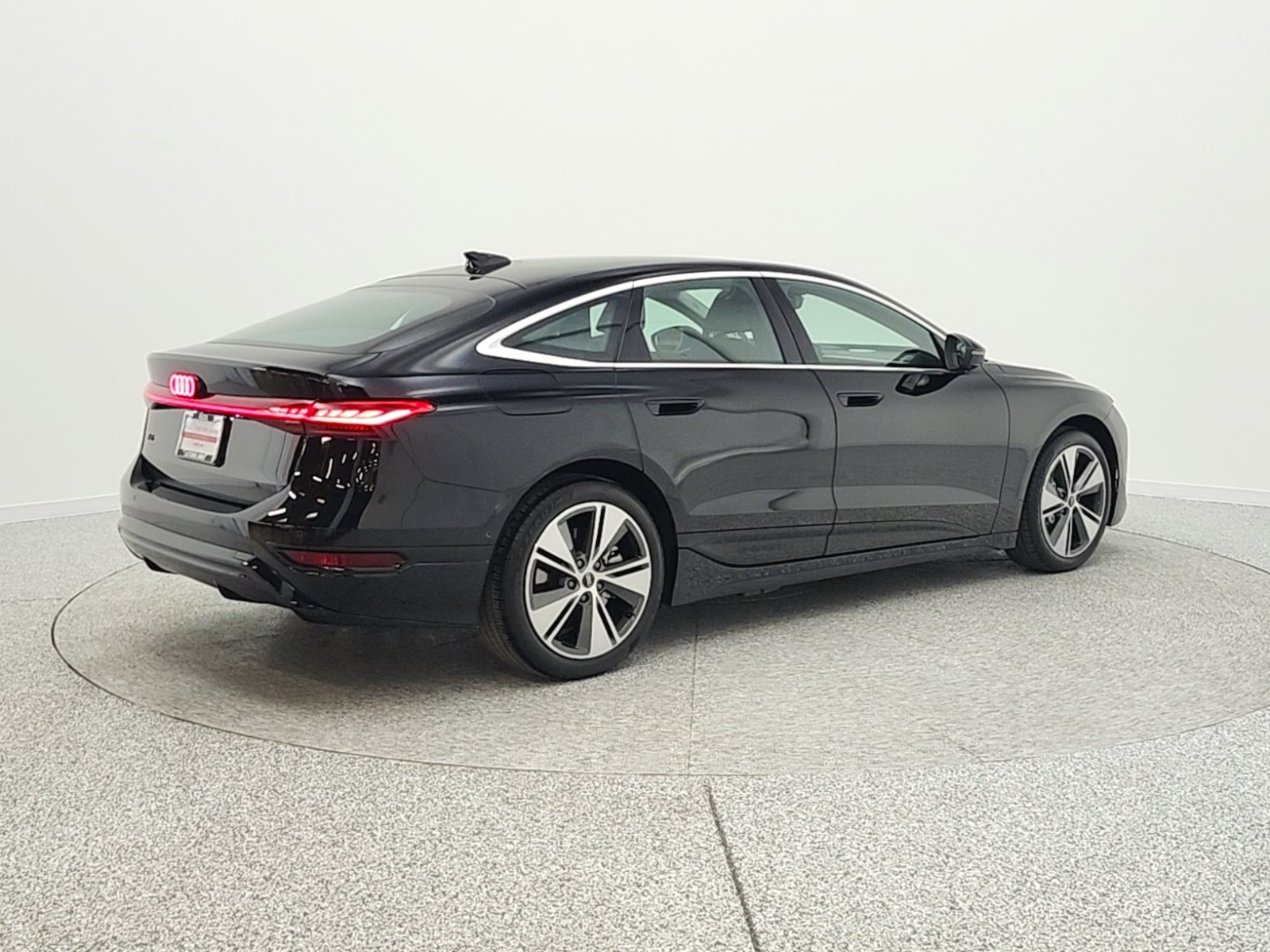 Used 2025 Mythos Black Metallic Audi Premium Plus RWD image 5