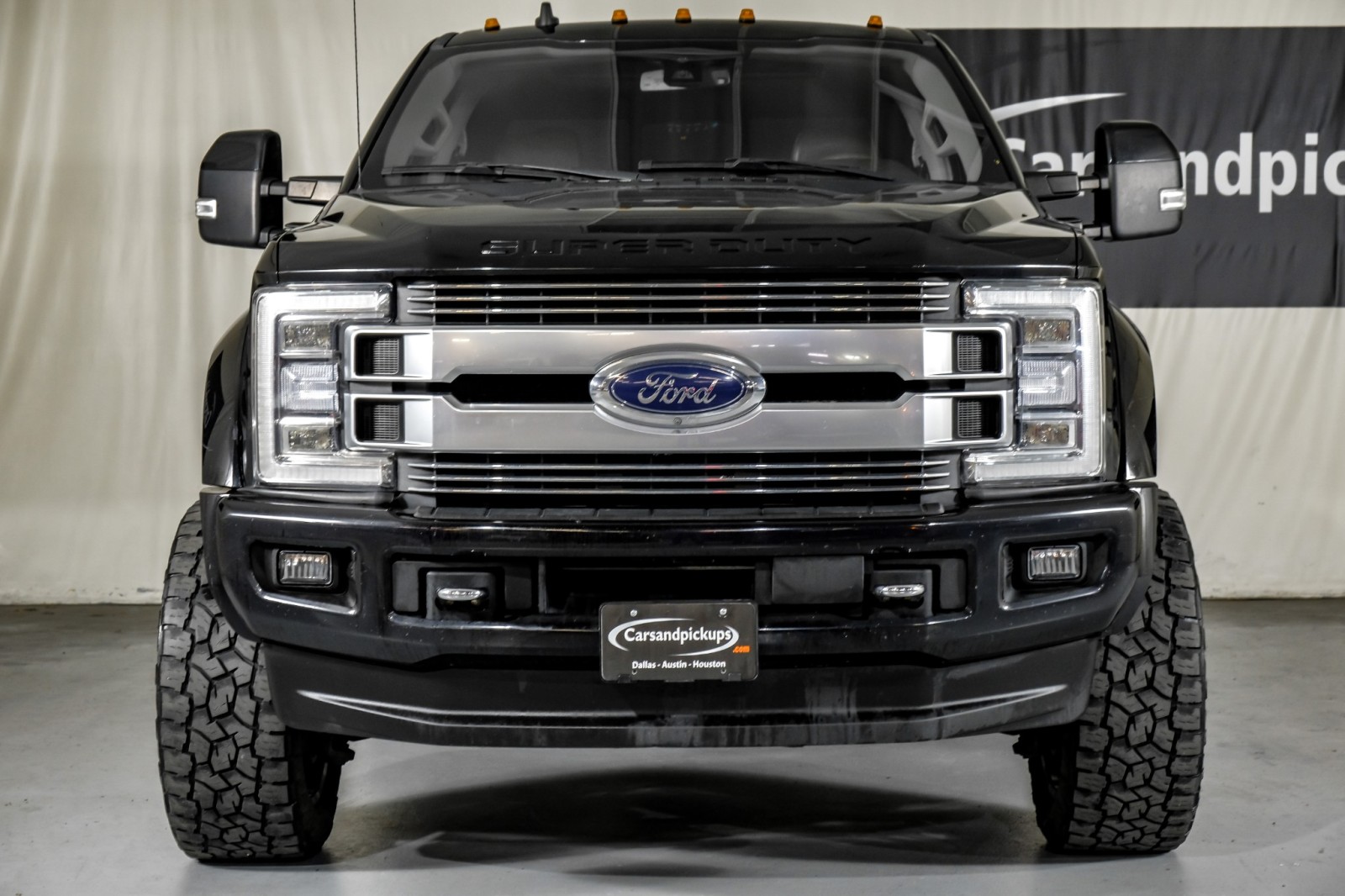 2019 Ford F-450 Limited 3