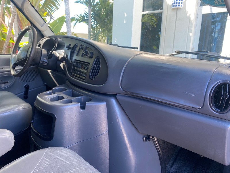 2003 Ford Econoline Cargo Van E 250 SUPER CARGO LOW MILES 67,419 in , 