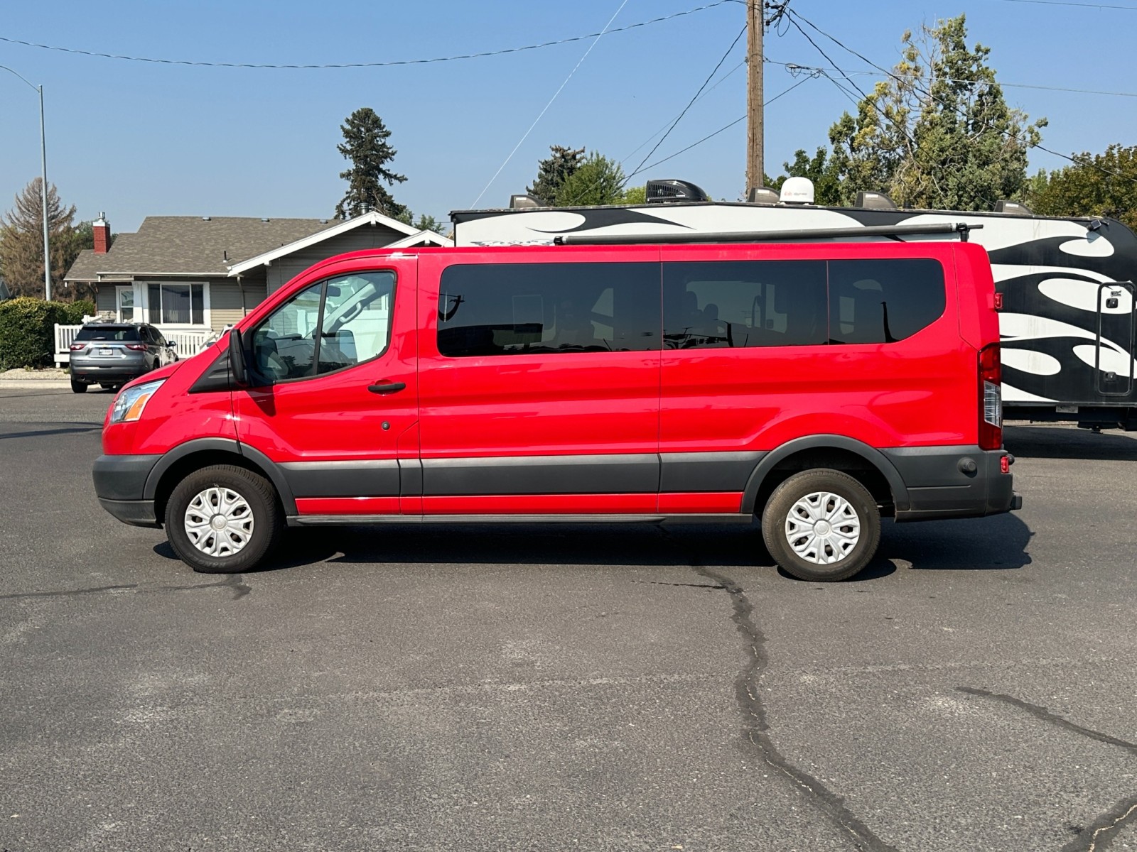 2015 Ford Transit Wagon XLT 9