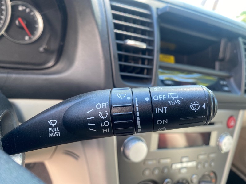 2009 Subaru Outback Special Edition LOW MILES 68,114 in ,