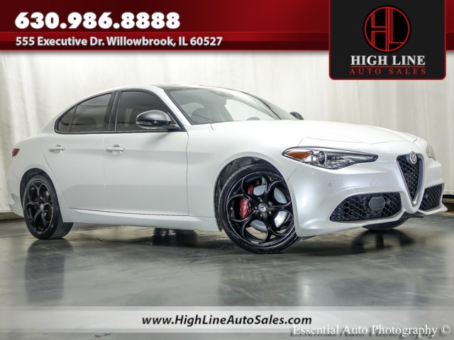 Trofeo White Tri-Coat 2017 Alfa Romeo Giulia Ti AWD Sedan All-Wheel Drive Automatic
