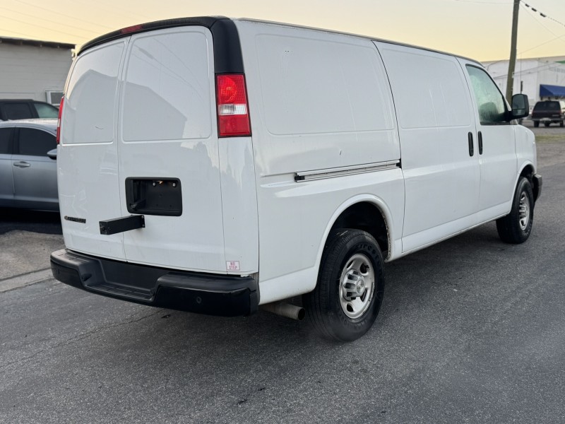 2020 Chevrolet 3500 Express Cargo Van LS in , 