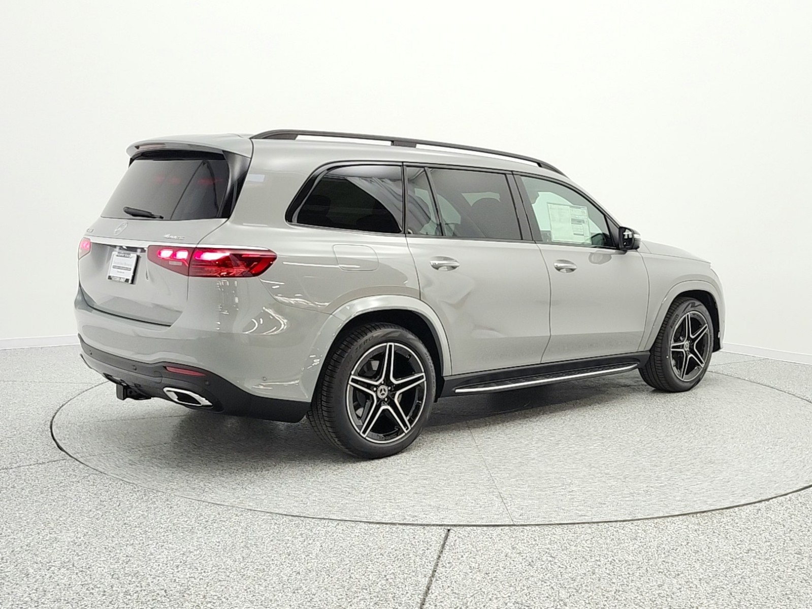 New 2026 MANUFAKTUR Alpine Grey Mercedes-Benz GLS 450 image 5
